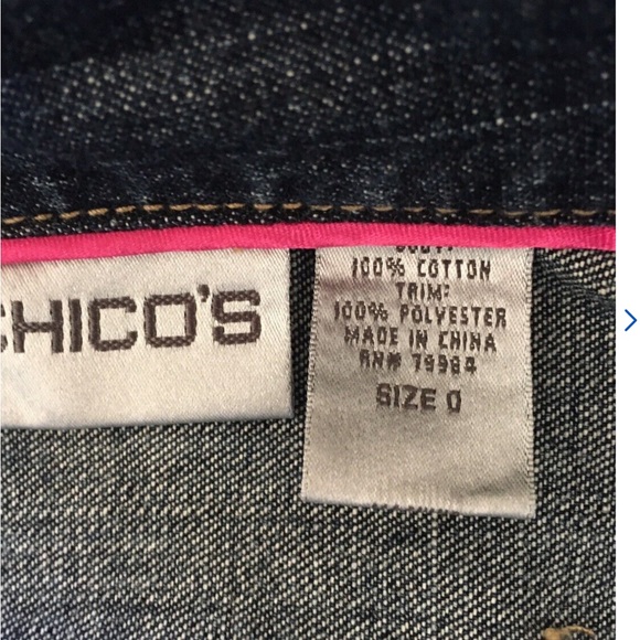 Chico's Lightweight Pre-washed Denim
Pink Rhinestone Button Snap Jacket Chico 0 - Picture 13 of 14